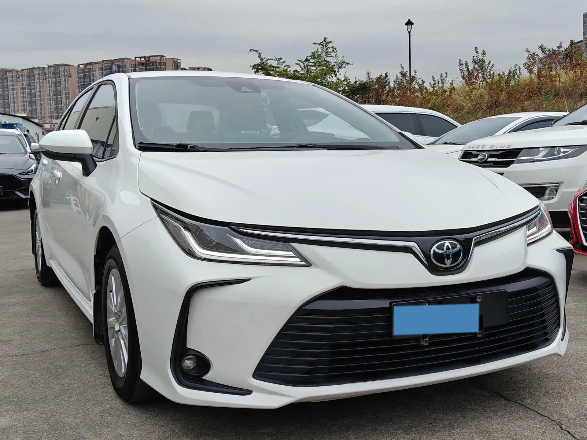 2021 TOYOTA COROLLA thumbnail 2