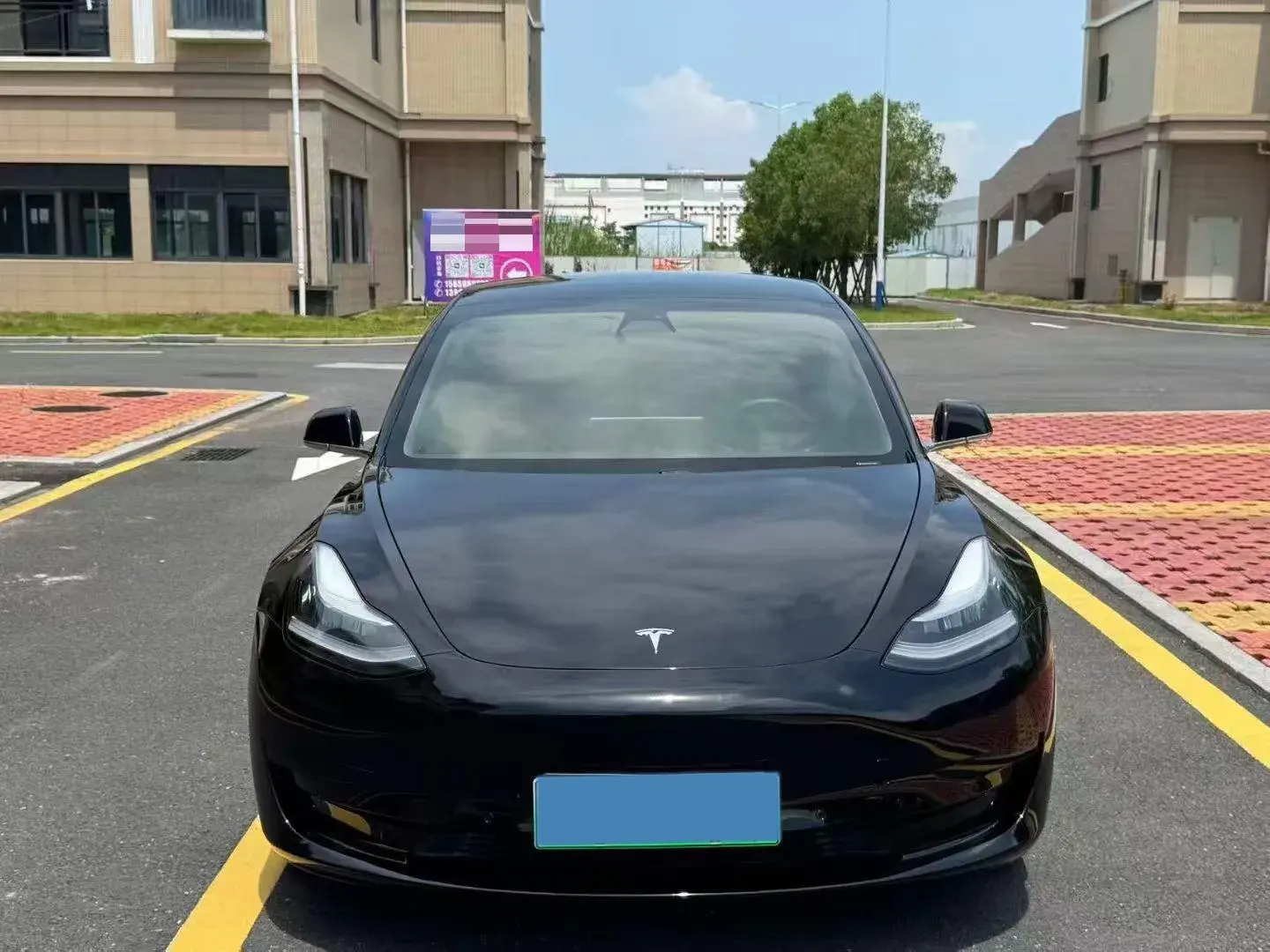 2019 TESLA MODEL thumbnail 2