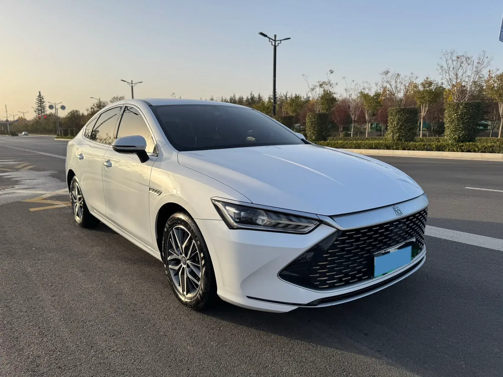 2023 BYD QIN thumbnail 3