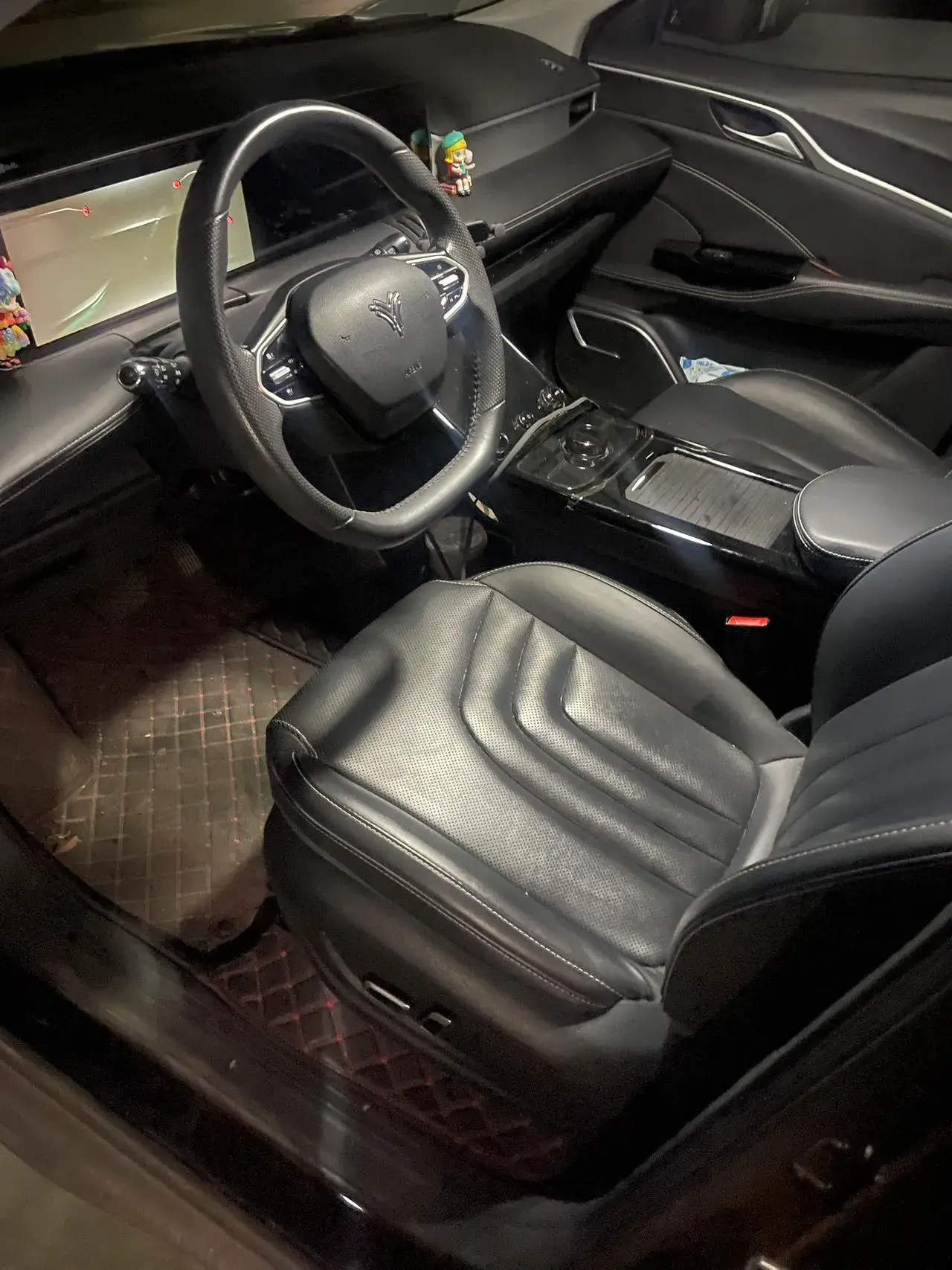 2021 NETA U thumbnail 3