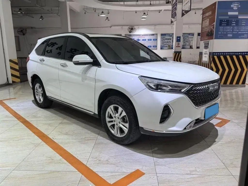 2021 HAVAL M6 thumbnail 3