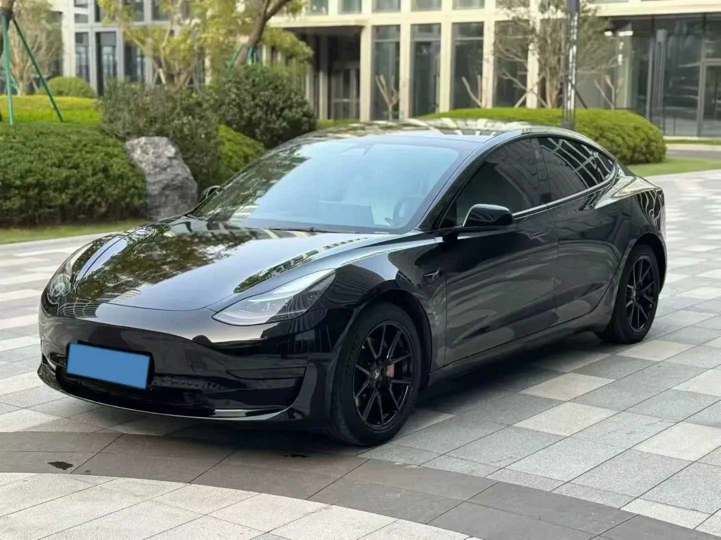 2021 TESLA MODEL view 1