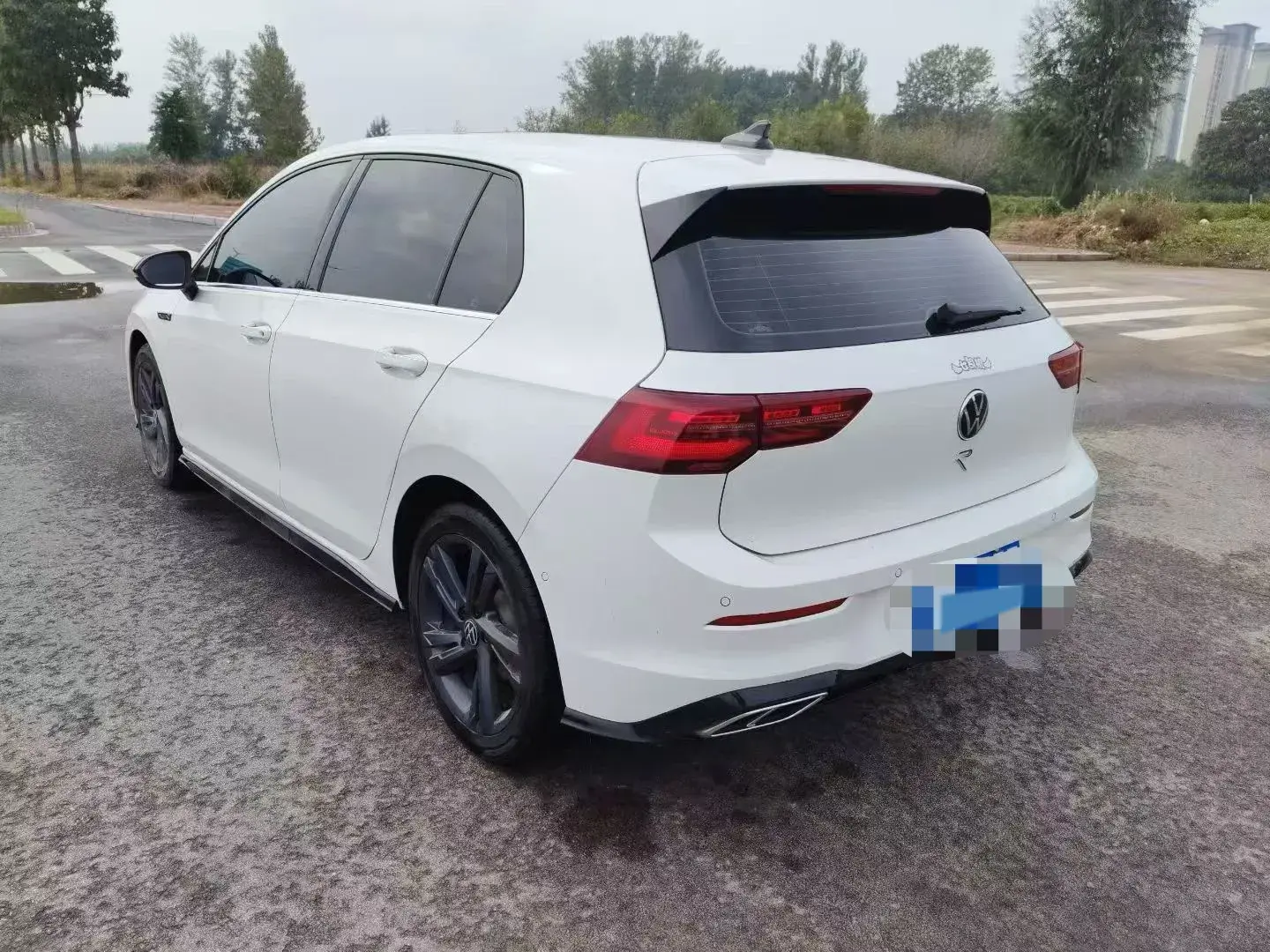 2023 VOLKSWAGEN GOLF thumbnail 4