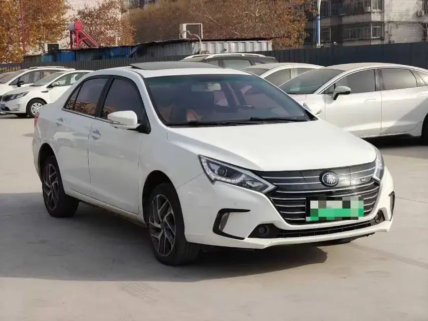 2018 BYD QIN thumbnail 2