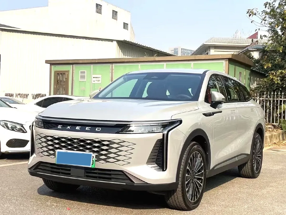 2024 Exceed RX C-DM 1.5T 156HP L4 3DHT PHEV 19.43KWH,autocango,china used car exporter,china ev exporter,chinese used car exporter,chinese used ev exporter