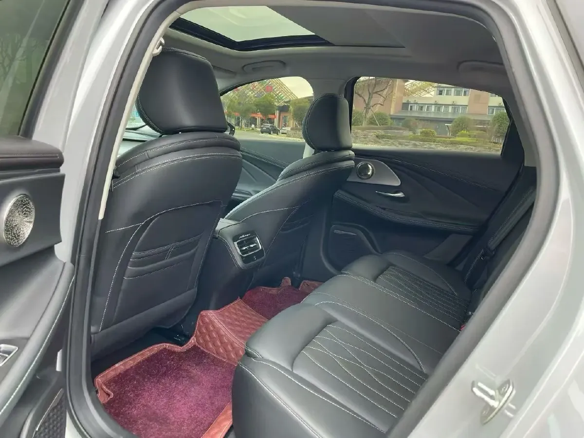 2024 Chery Arrizo 8 1.6T 197HP L4 7DCT,autocango,china used car exporter,china ev exporter,chinese used car exporter,chinese used ev exporter