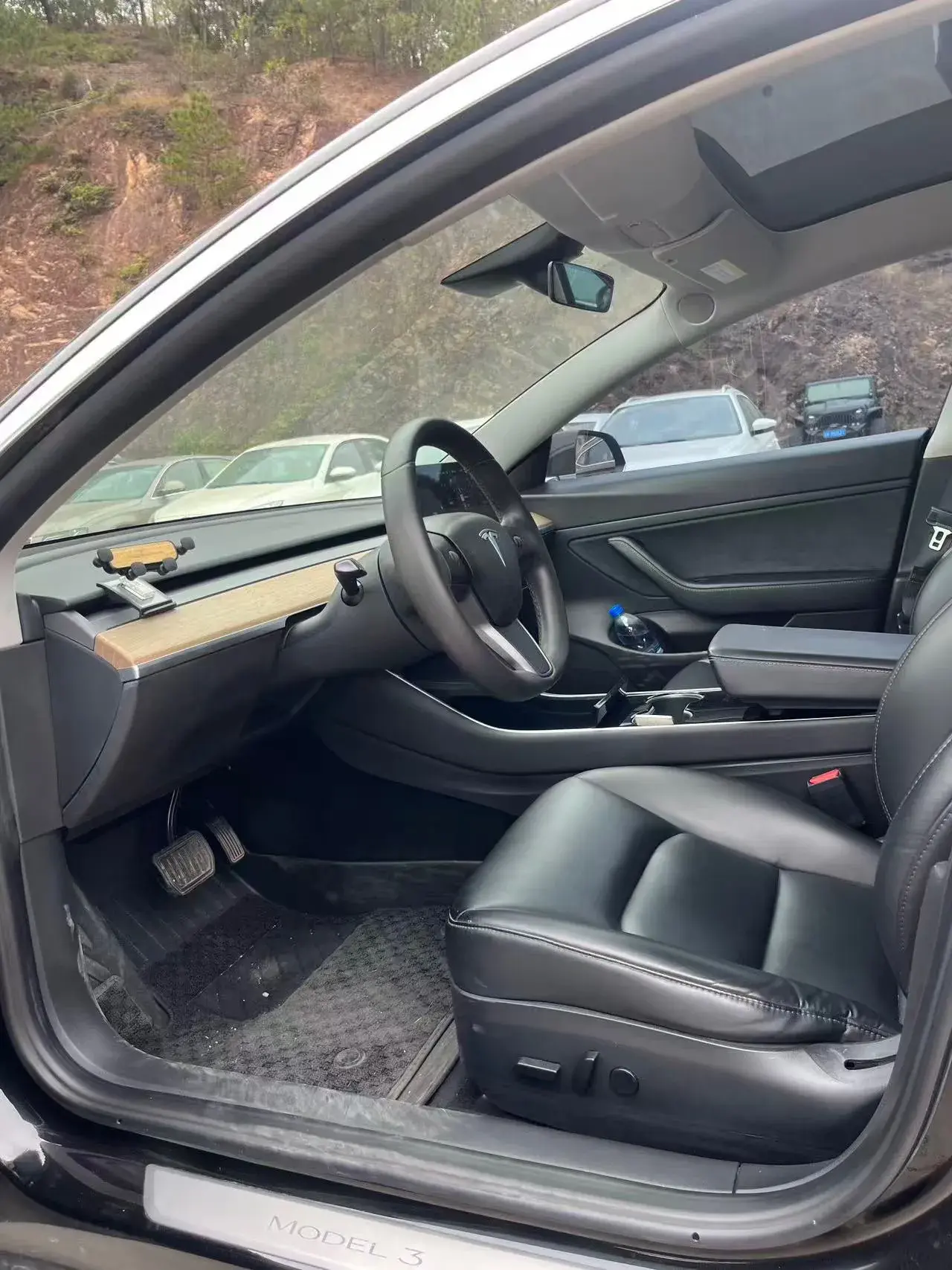 2020 TESLA MODEL thumbnail 3