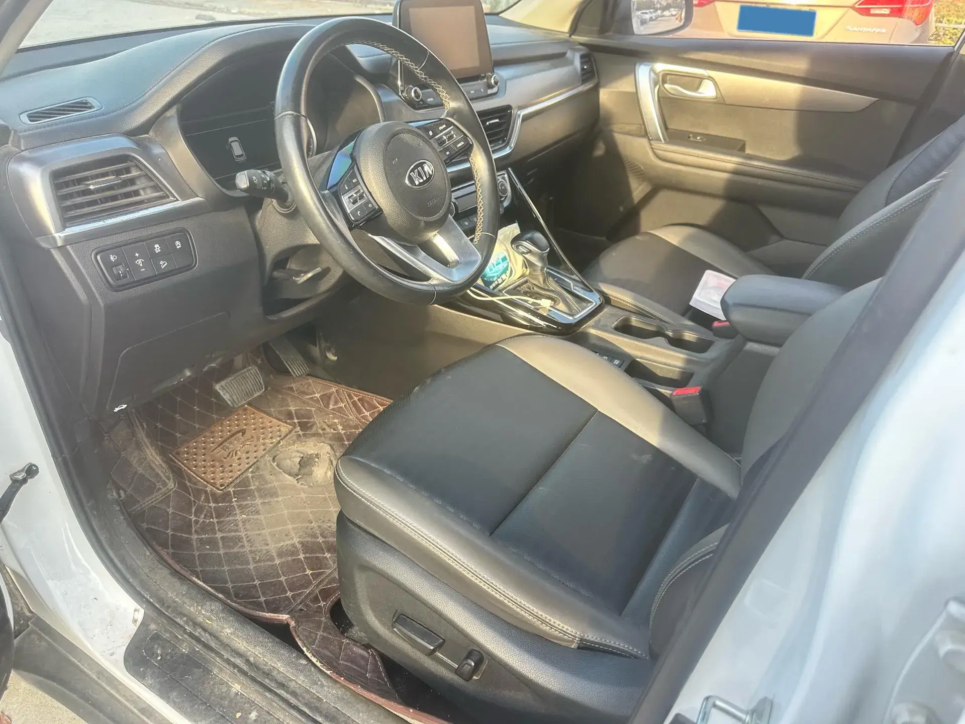 2019 KIA SPORTAGE thumbnail 4