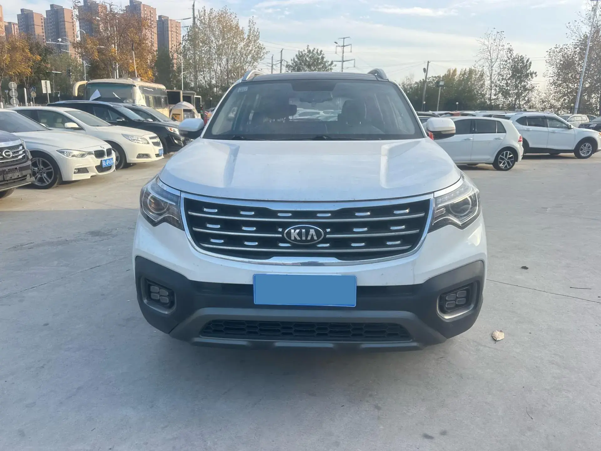 2019 KIA SPORTAGE thumbnail 3