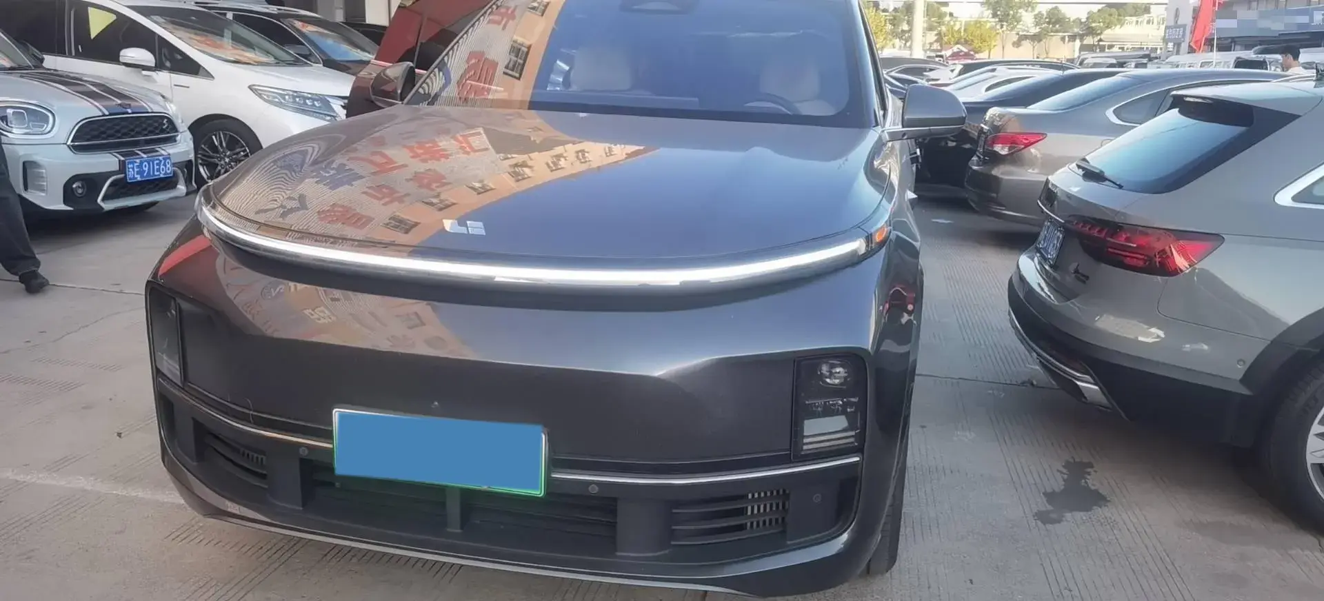 2023 LI L8 thumbnail 2