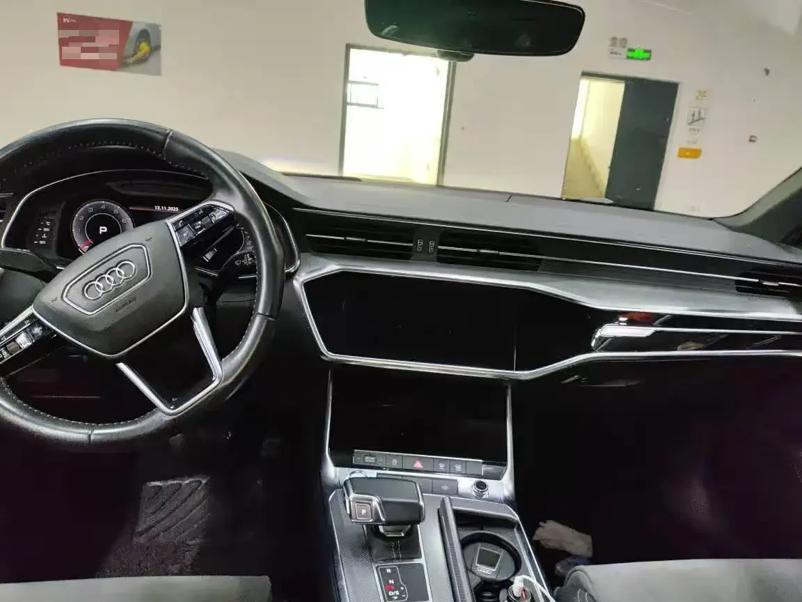 2020 AUDI A6L thumbnail 3