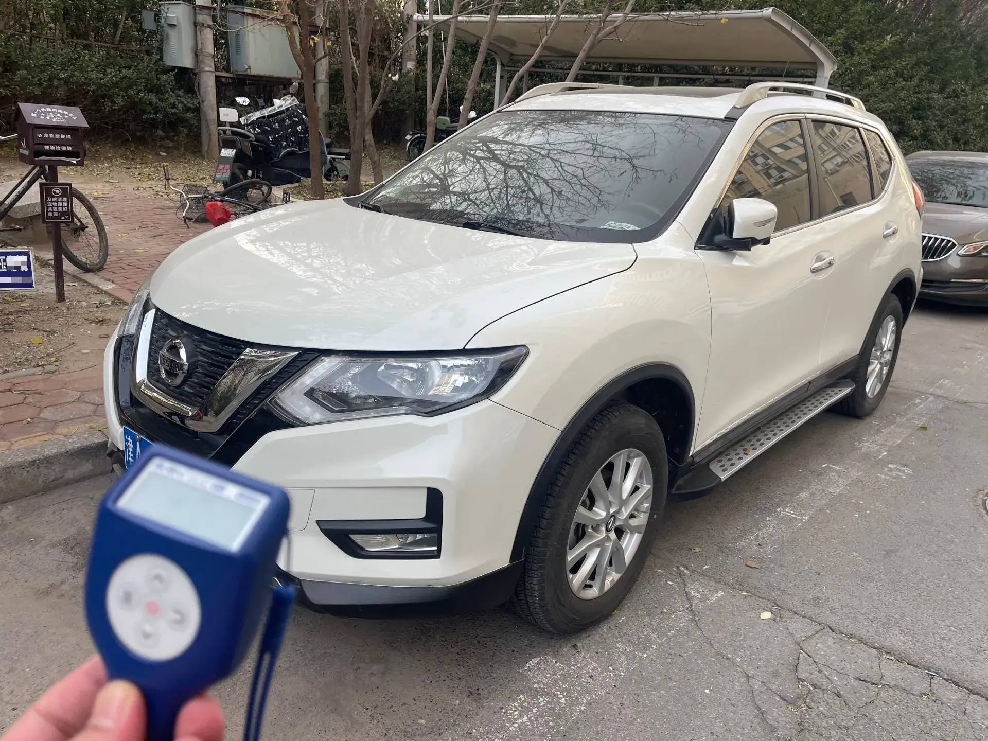 2020 NISSAN X-TRAIL view 1