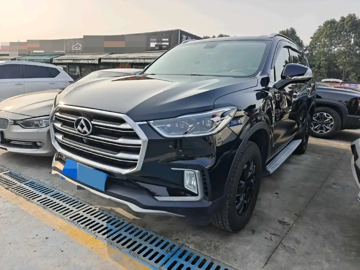 2019 MAXUS D90 2.0T 224HP L4 6AT