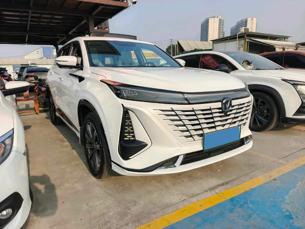 2023 ChangAn CS75 Plus iDD 1.5T 170HP L4 6TCT PHEV 28.39KWH,autocango,china used car exporter,china ev exporter,chinese used car exporter,chinese used ev exporter