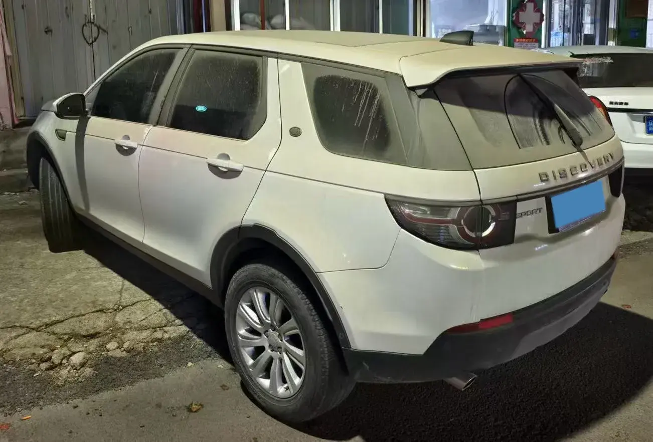 2018 LAND ROVER thumbnail 2