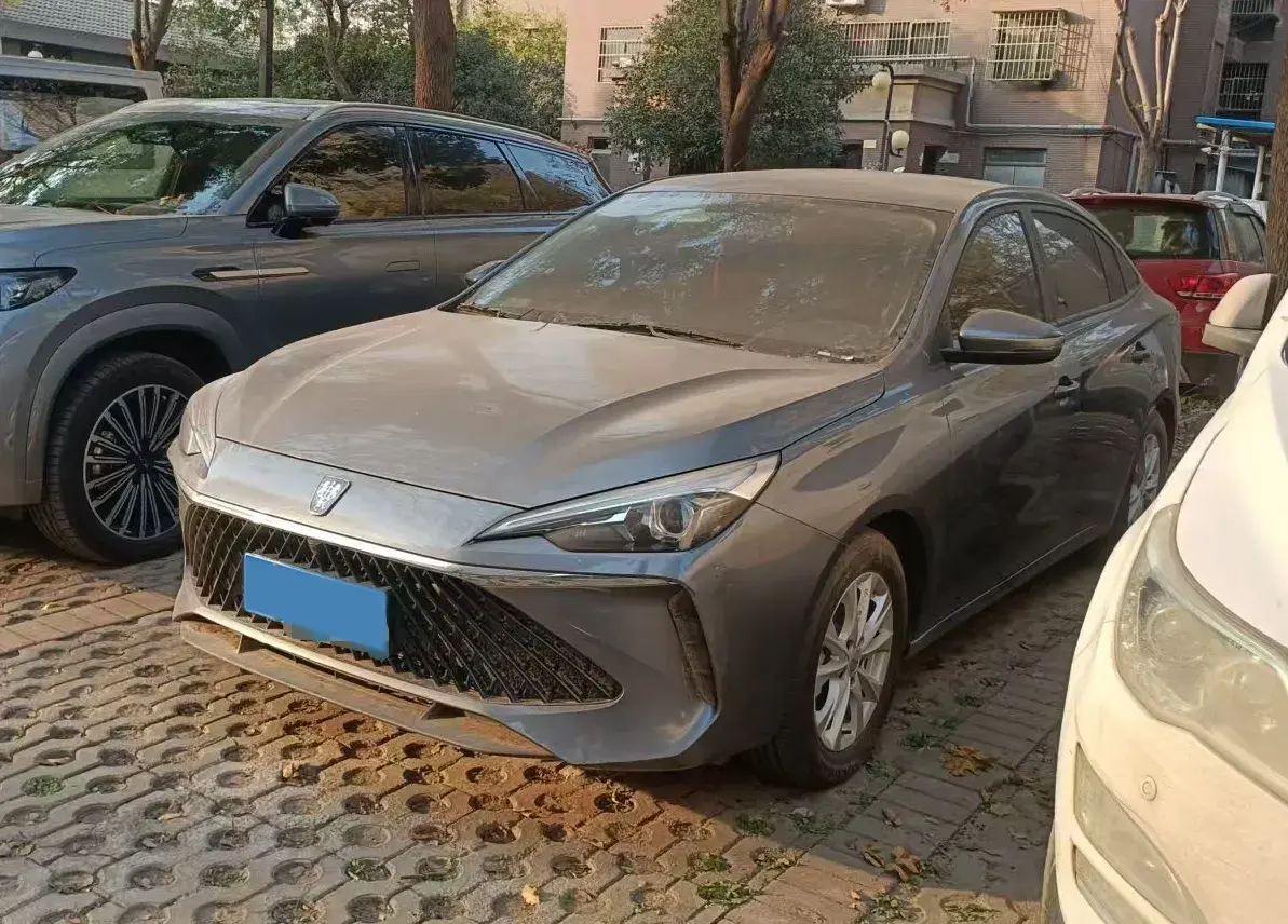 2023 Roewe i5 1.5L 129HP L4 5MT