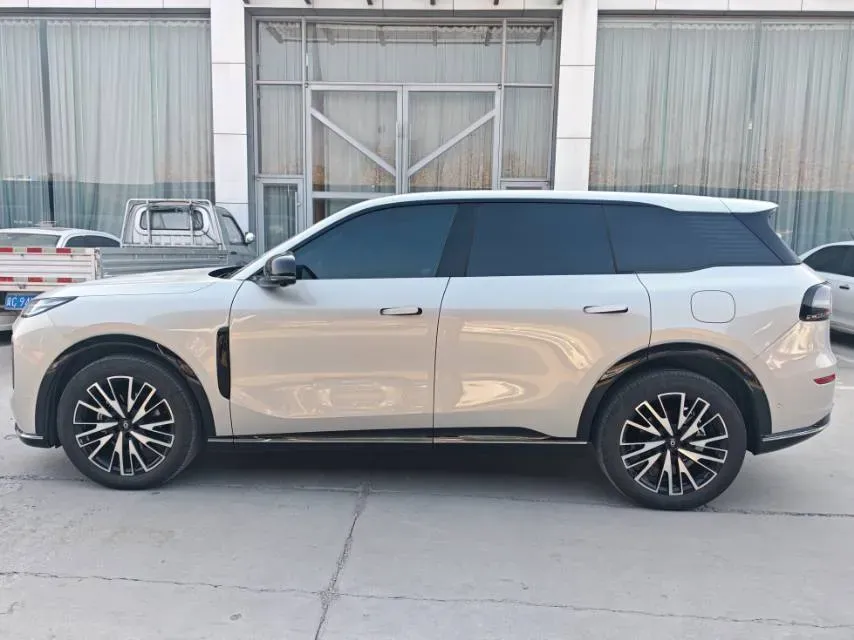 2025 ChangAn QiYuan Q07 1.5L 98HP L4 E-CVT PHEV,autocango,china used car exporter,china ev exporter,chinese used car exporter,chinese used ev exporter