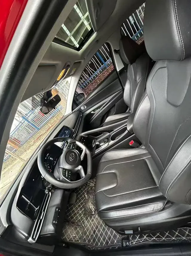 2021 Hyundai Elantra 1.5L 115HP L4 CVT,autocango,china used car exporter,china ev exporter,chinese used car exporter,chinese used ev exporter