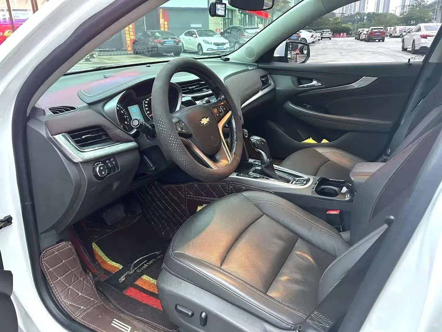 2018 CHEVROLET MALIBU thumbnail 4