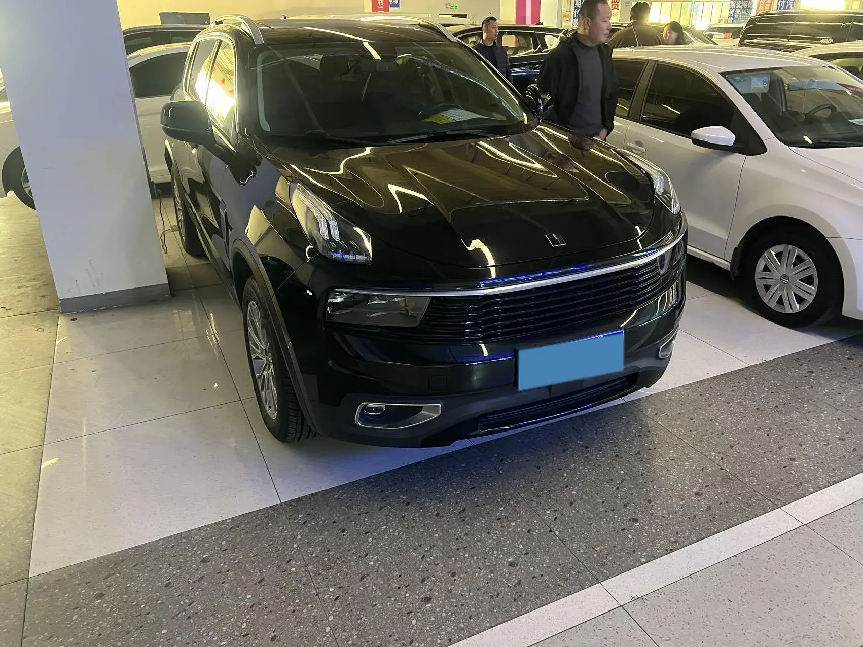 2019 LYNK&CO 01 thumbnail 2