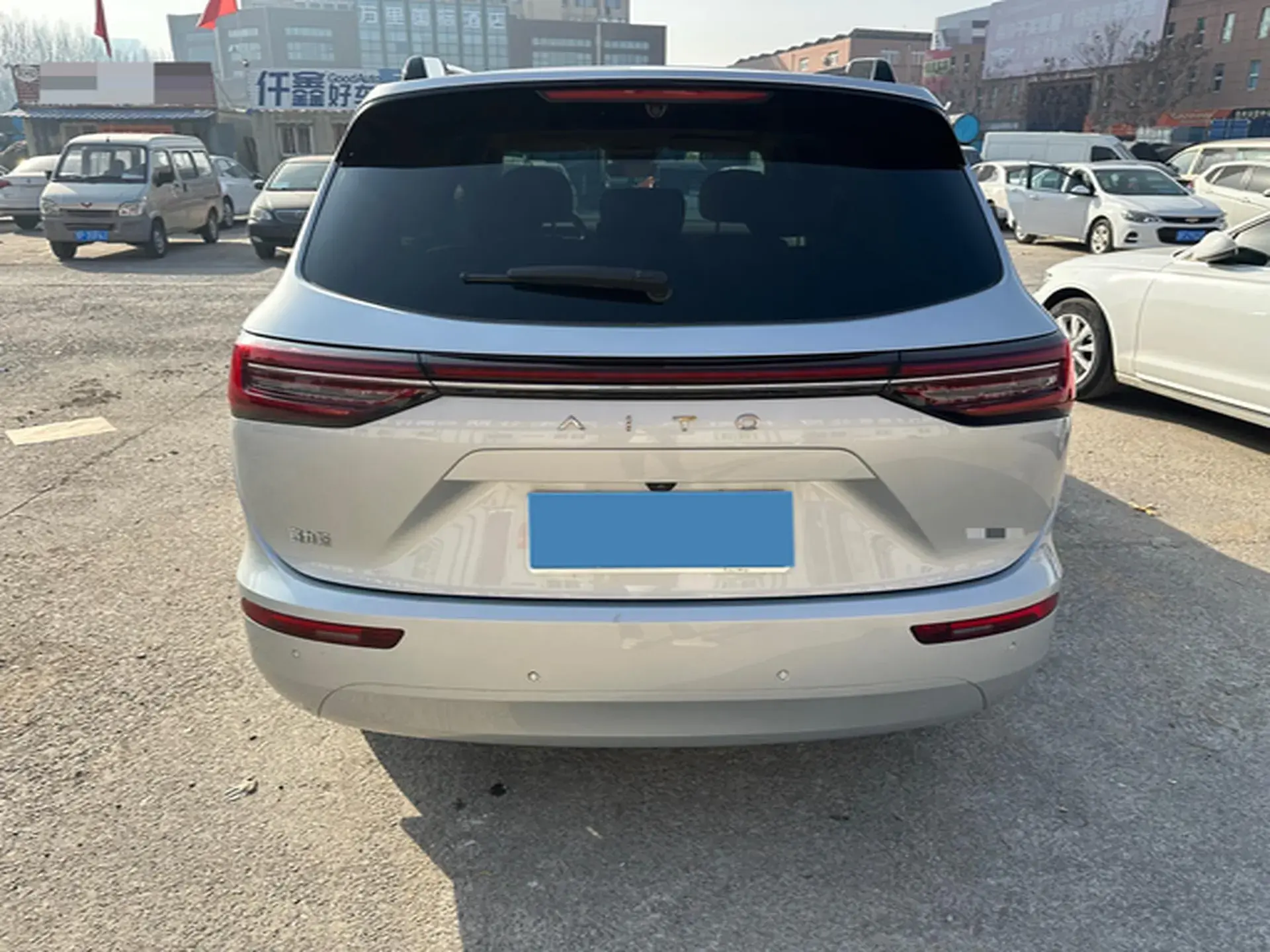 2024 AITO AITO thumbnail 3