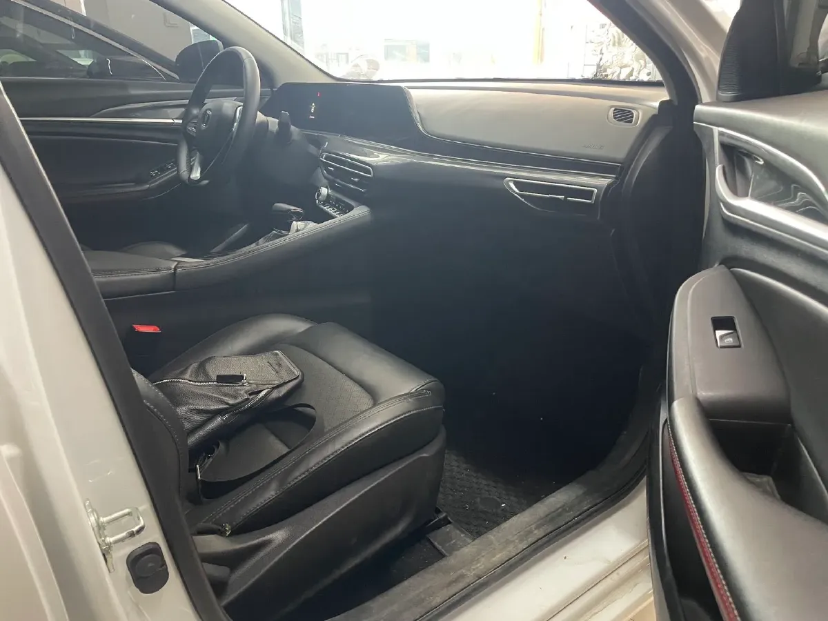 2020 ChangAn Eado 1.6L 128HP L4 CVT,autocango,china used car exporter,china ev exporter,chinese used car exporter,chinese used ev exporter