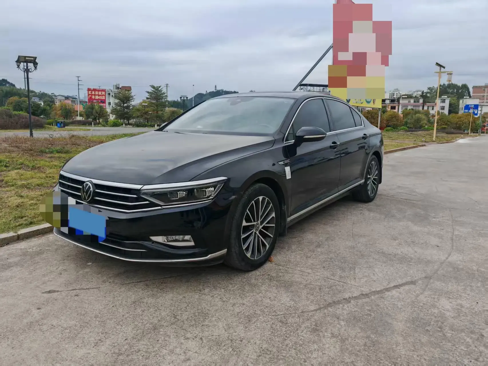 2020 VOLKSWAGEN MAGOTAN view 1