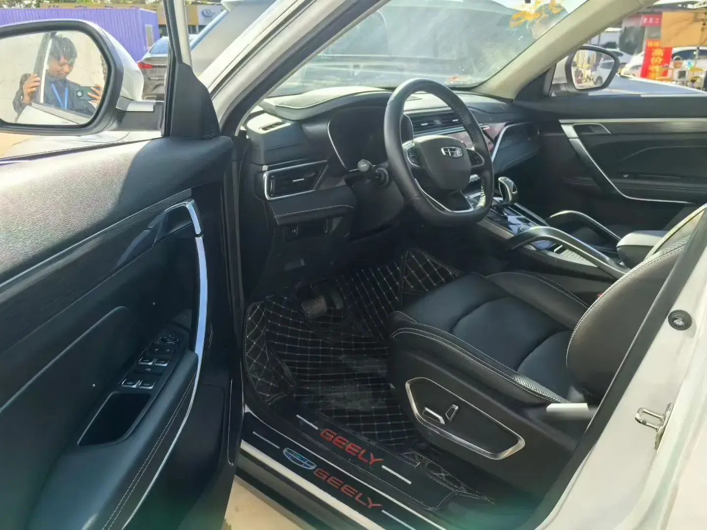 2020 GEELY AZKARRA thumbnail 2