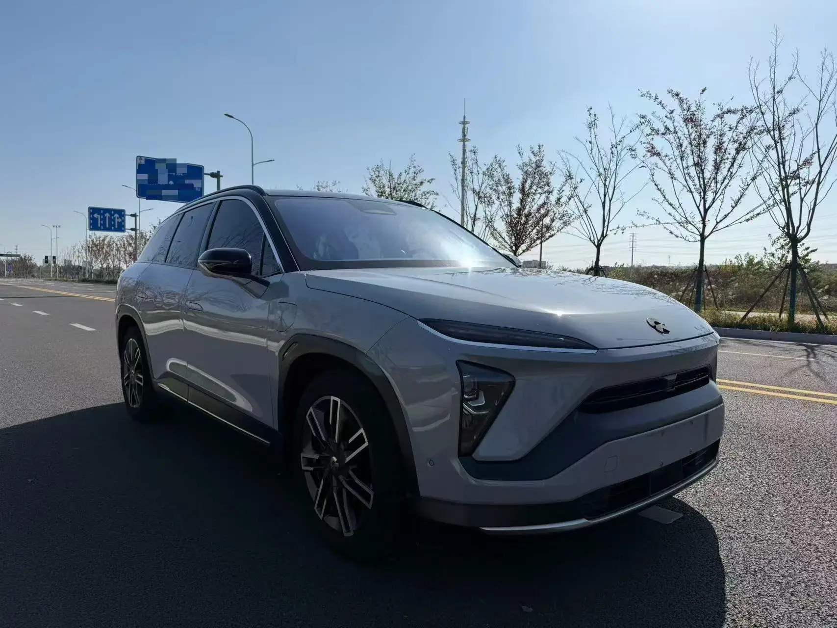 2020 NIO ES6 thumbnail 3