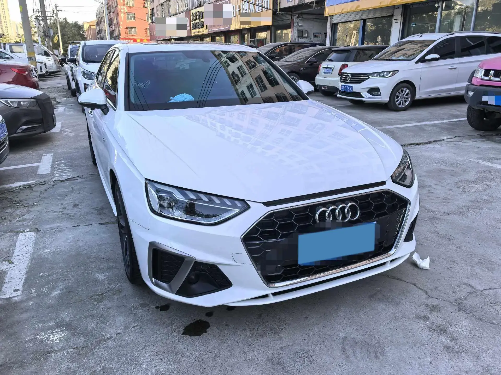 2020 AUDI A4L thumbnail 3