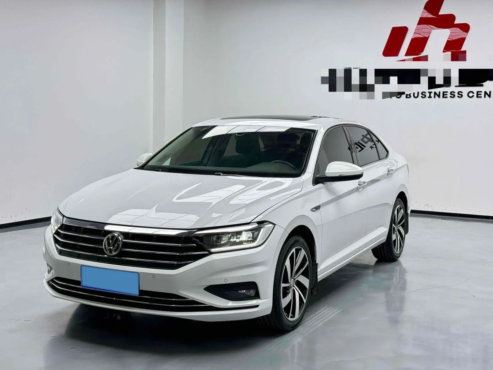 2022 VOLKSWAGEN SAGITAR view 1