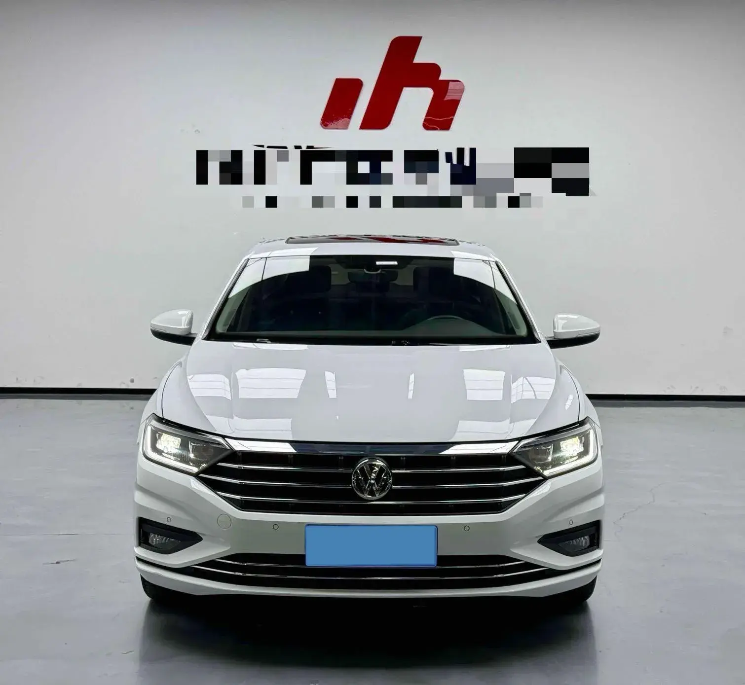 2022 VOLKSWAGEN SAGITAR thumbnail 2