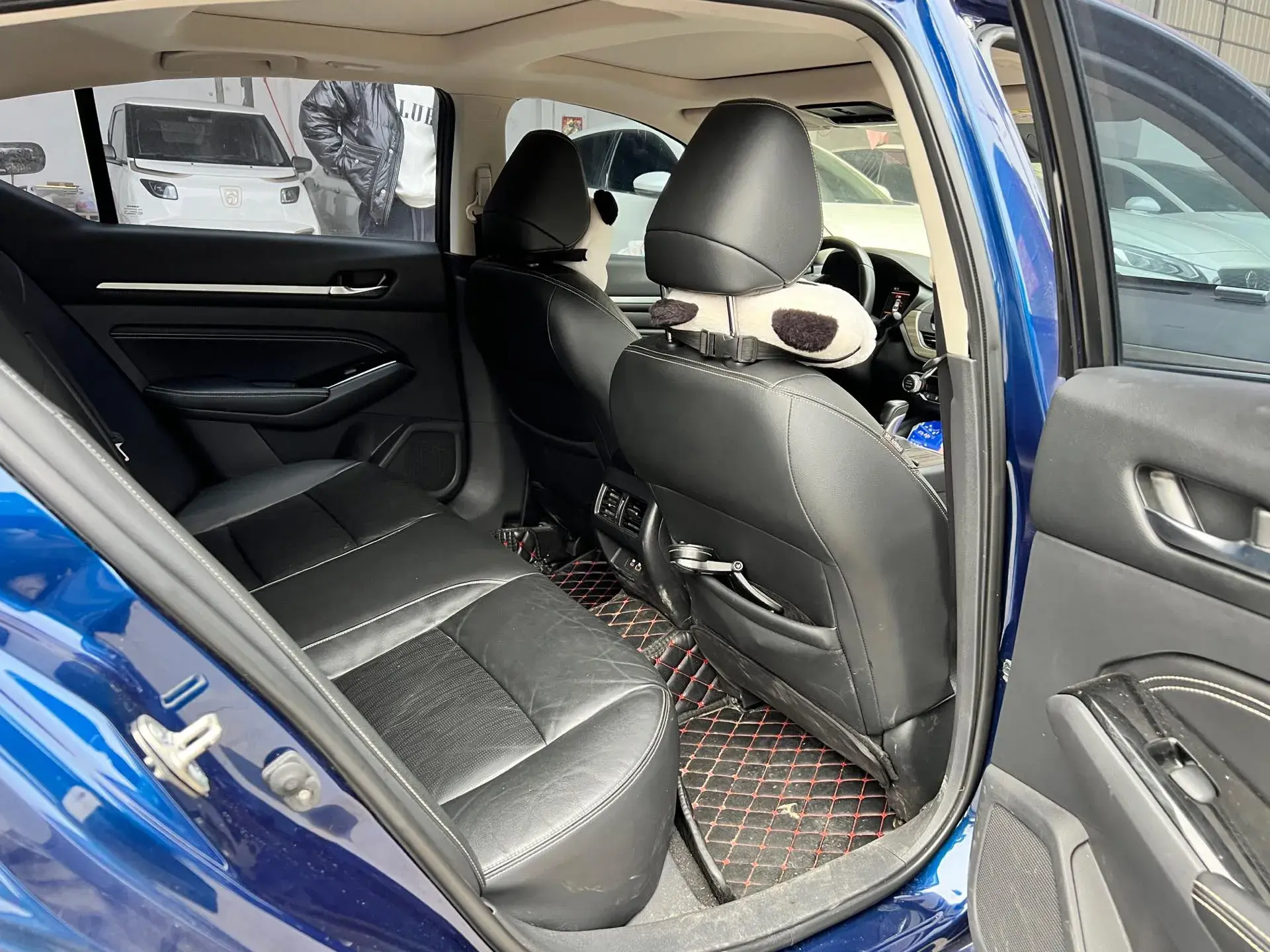 2021 NISSAN TEANA thumbnail 4