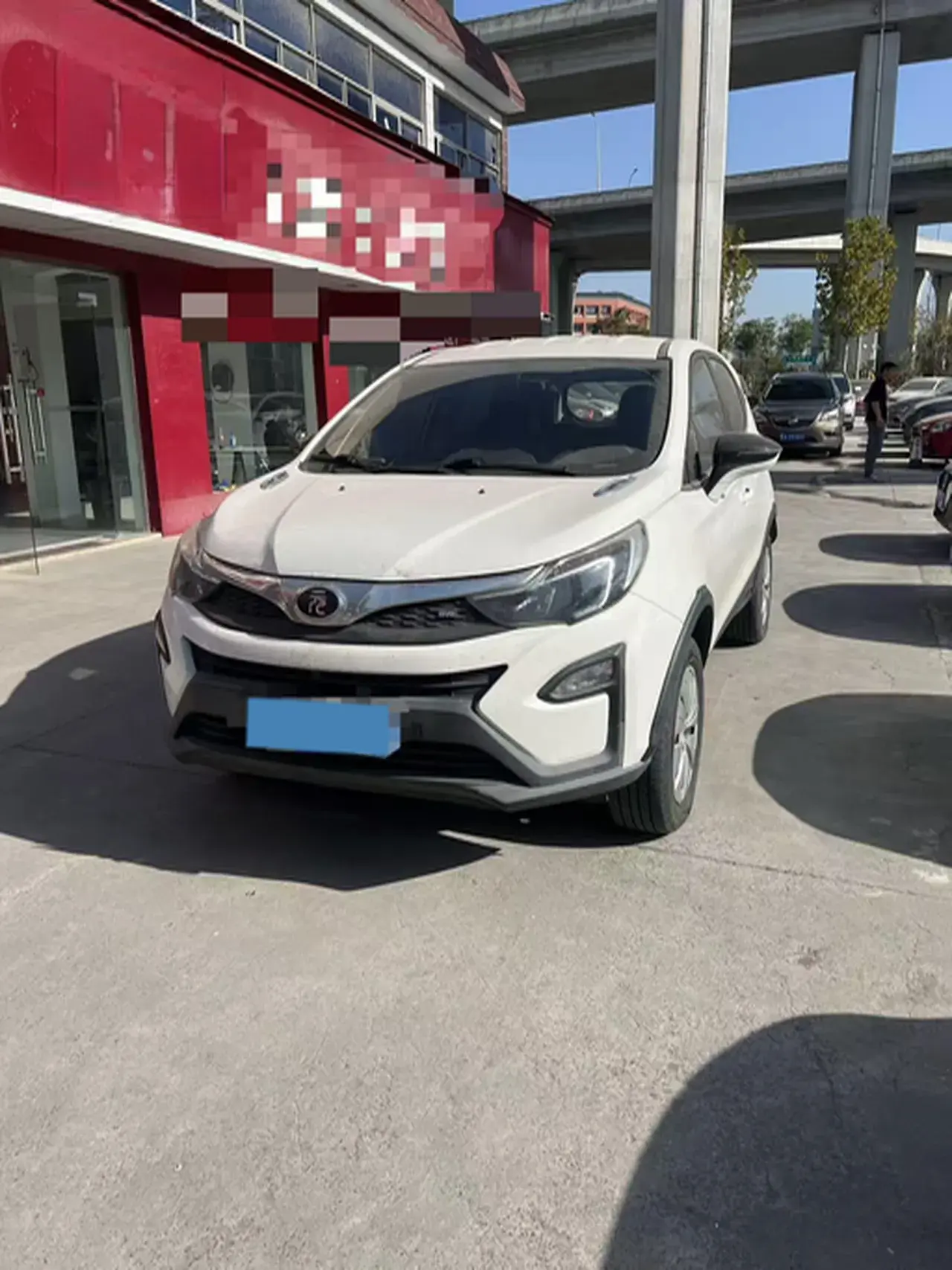 2017 BYD YUAN view 1