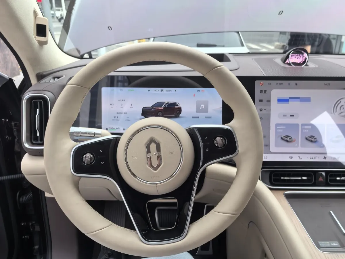 2025 HIMA AITO M9 REEV 160HP REEV 52KWH,autocango,china used car exporter,china ev exporter,chinese used car exporter,chinese used ev exporter