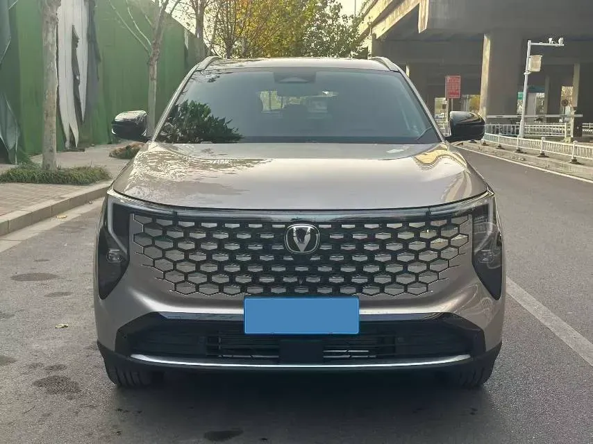 2026 ChangAn CS55 Plus 1.5T 192HP L4 7DCT,autocango,china used car exporter,china ev exporter,chinese used car exporter,chinese used ev exporter