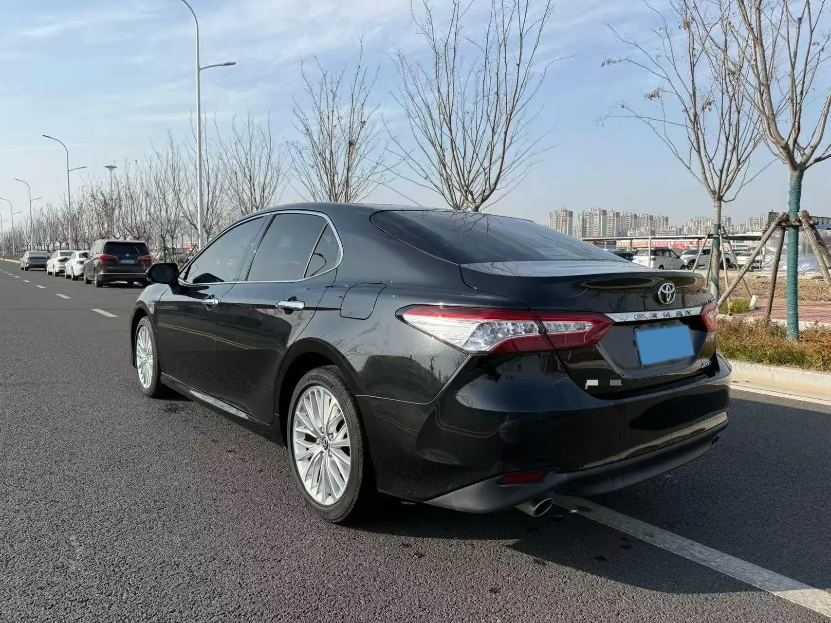 2021 TOYOTA CAMRY thumbnail 3