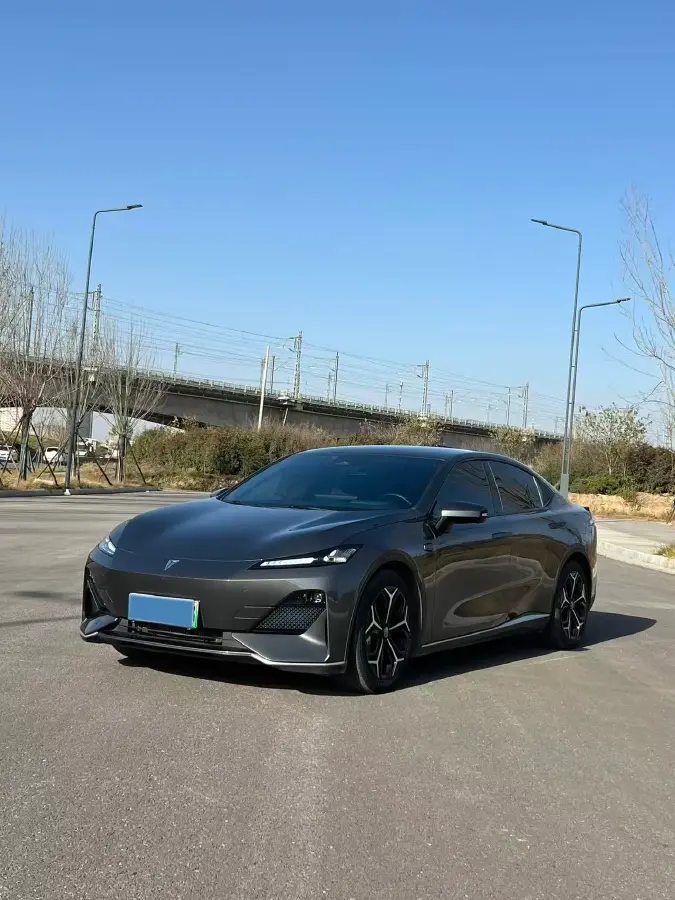 2023 Deepal SL03 1.5L 95HP L4 REEV 28.39KWH