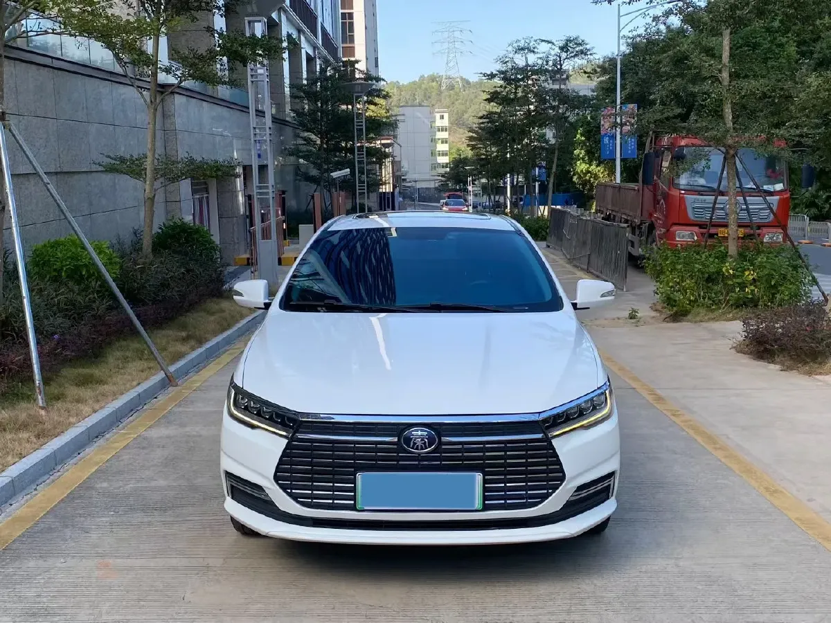 2018 BYD Qin BEV 60.48KWH,autocango,china used car exporter,china ev exporter,chinese used car exporter,chinese used ev exporter