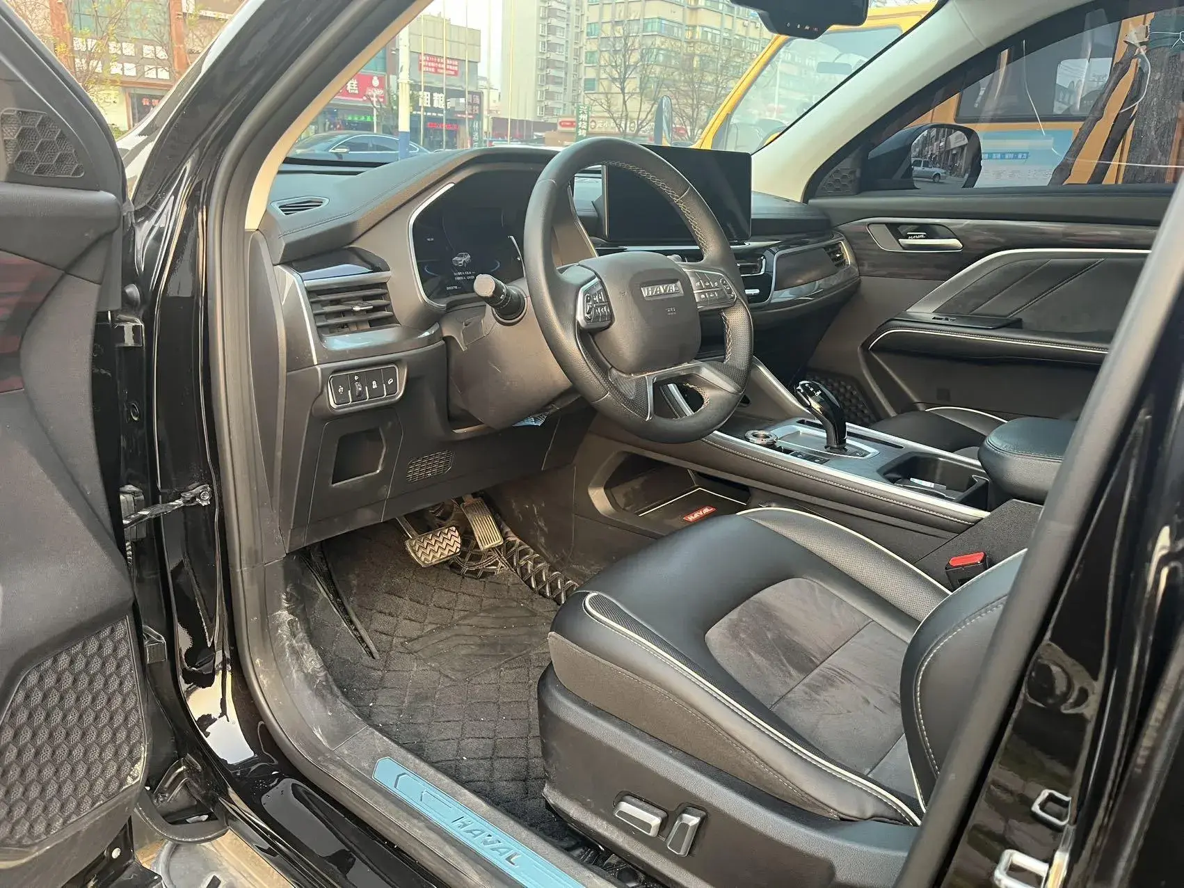 2021 HAVAL H6 thumbnail 2