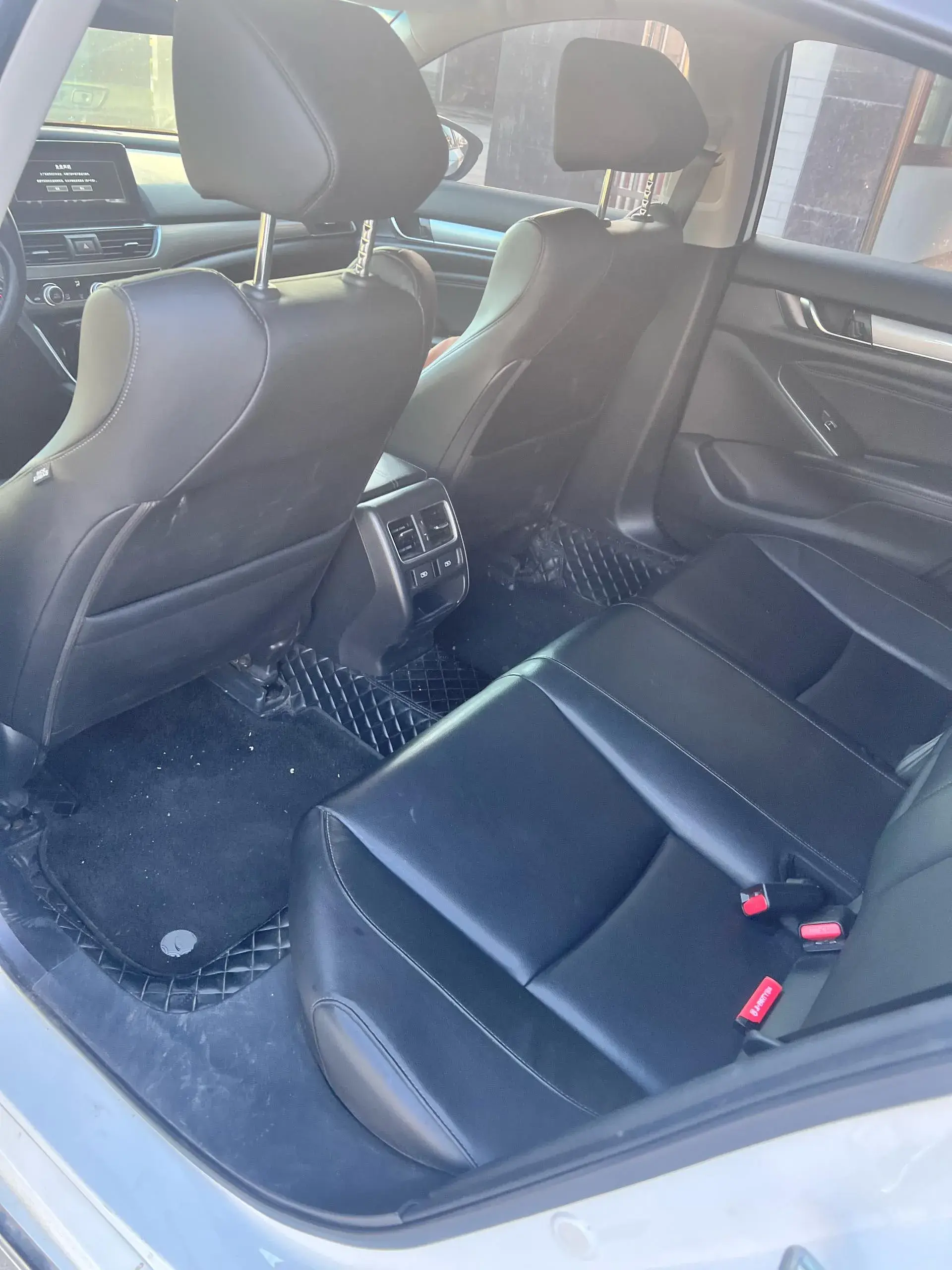 2022 HONDA ACCORD thumbnail 4