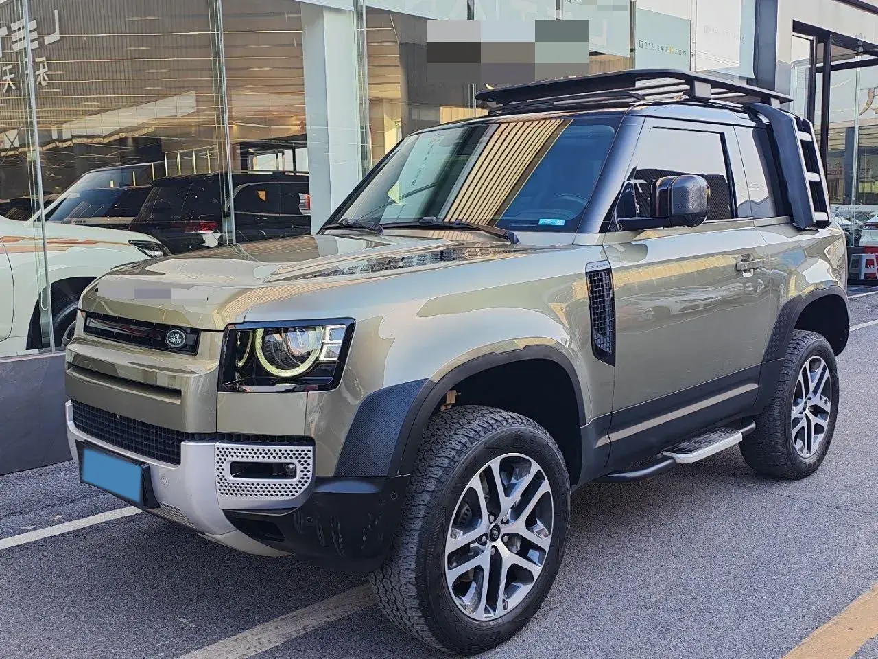 2022 LAND ROVER view 1