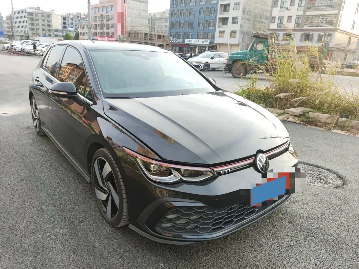 2021 VOLKSWAGEN GOLFGTI thumbnail 3