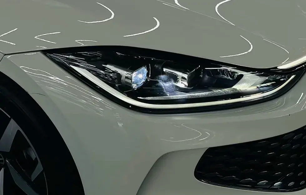 2022 VOLKSWAGEN LAMANDO thumbnail 3