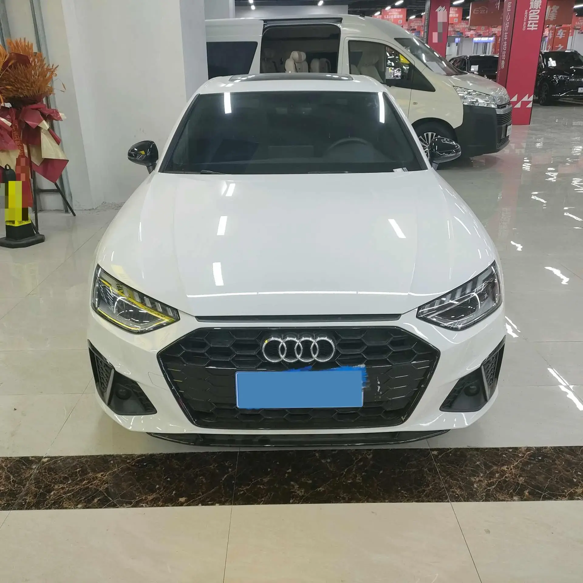 2024 AUDI A4L thumbnail 2