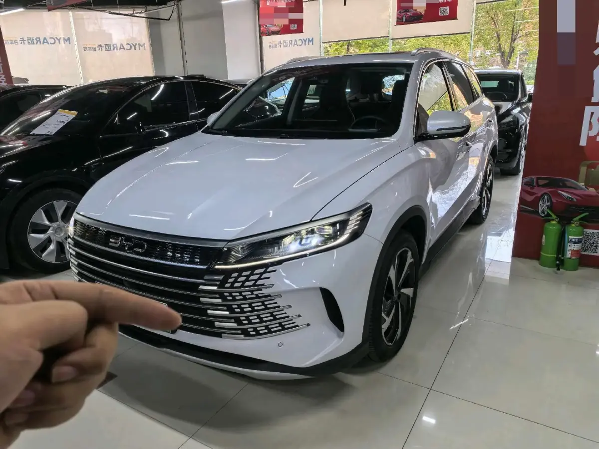 2025 BYD Sea Lion 05 DM-i 1.5L 101HP L4 E-CVT PHEV 18.3KWH