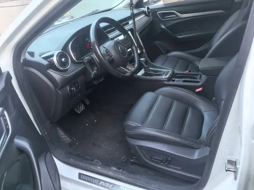 2017 MG MG6 thumbnail 4