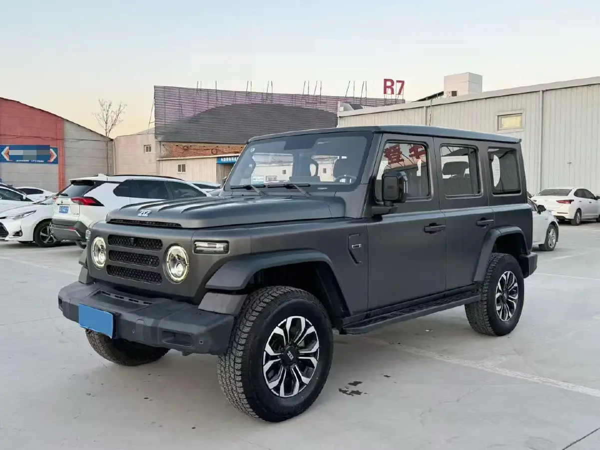 2024 212 212 T01 2.0T 252HP L4 8AT