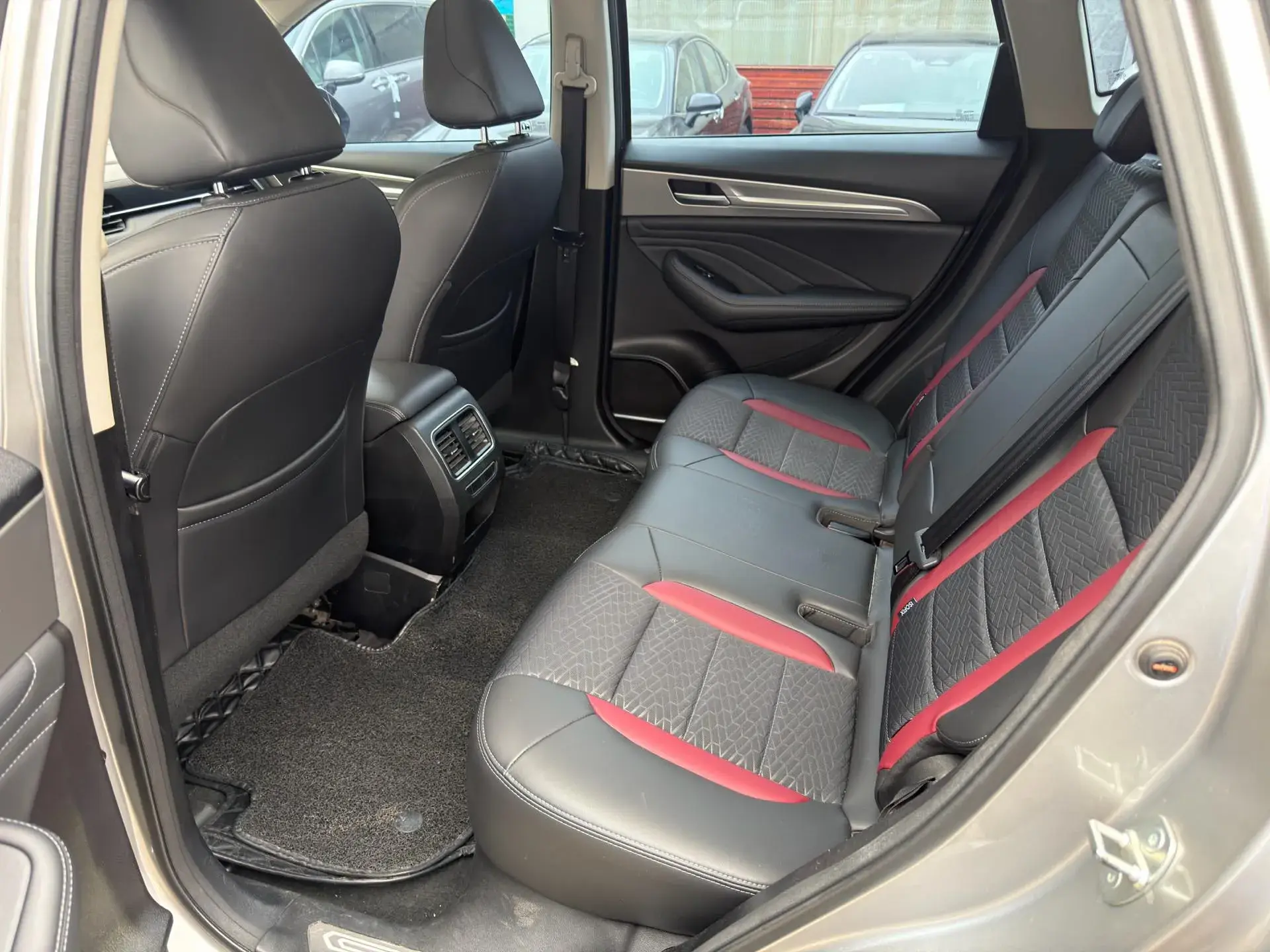 2020 HAVAL F7 thumbnail 3