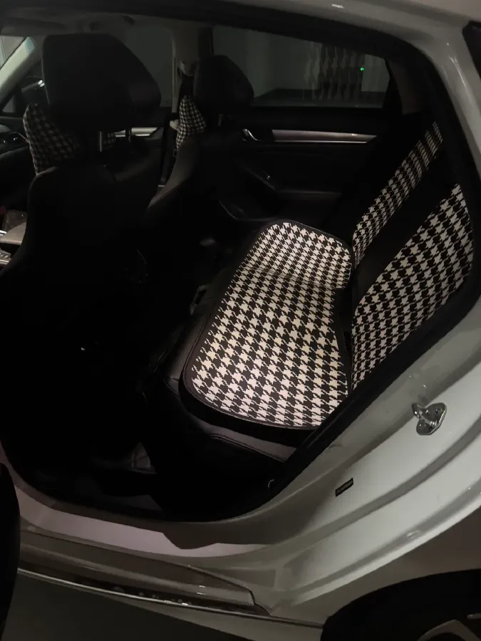 2022 Honda Accord 2.0L 146HP L4 E-CVT Hybrid,autocango,china used car exporter,china ev exporter,chinese used car exporter,chinese used ev exporter